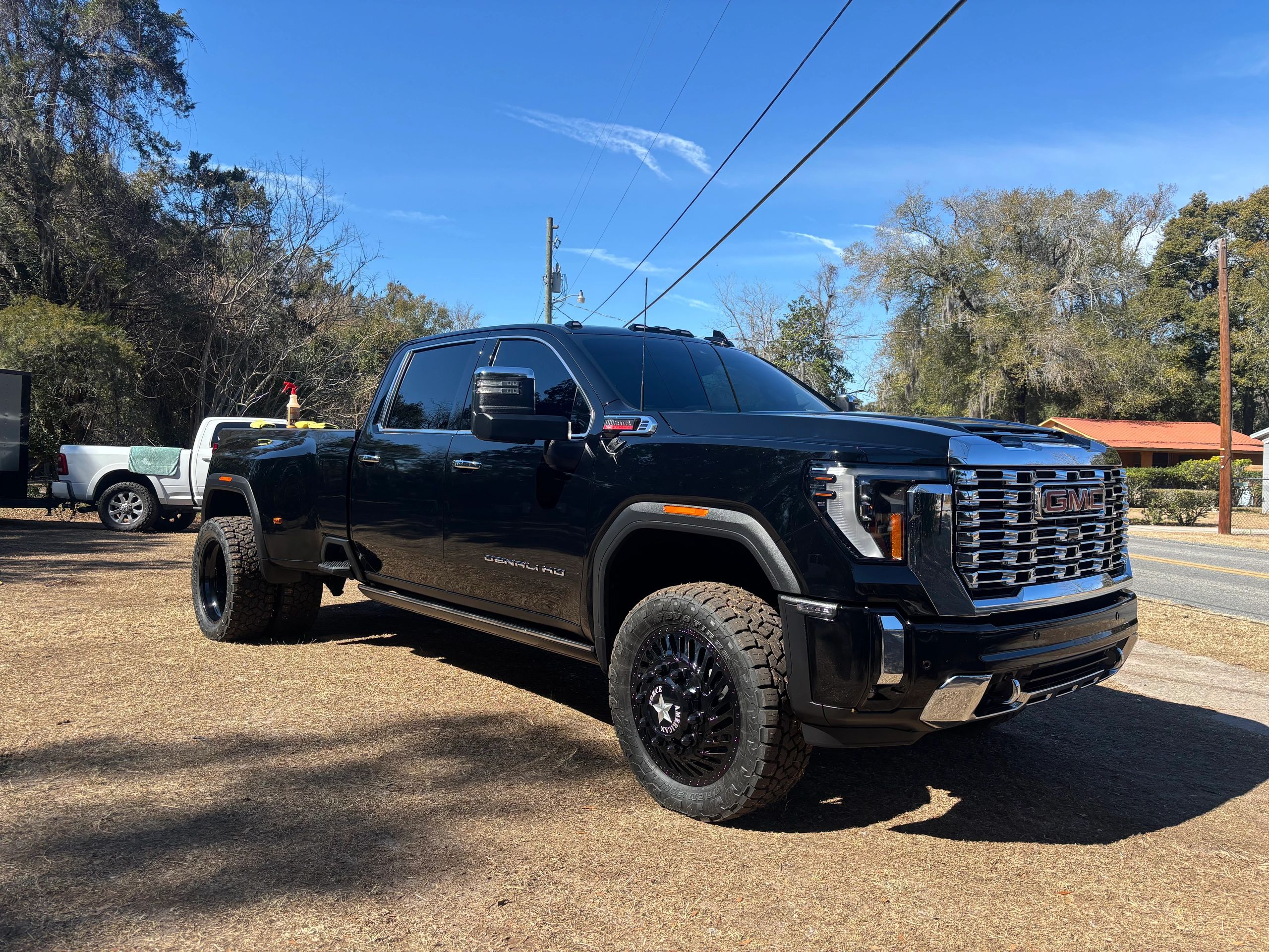 GMC Sierra Detail